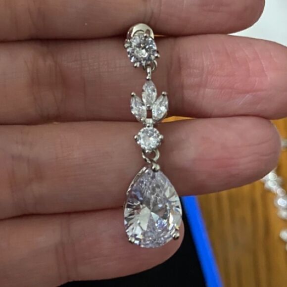 Bridal Set Stunning CZ Necklace, Bracelet,Earrings - Picture 8 of 13